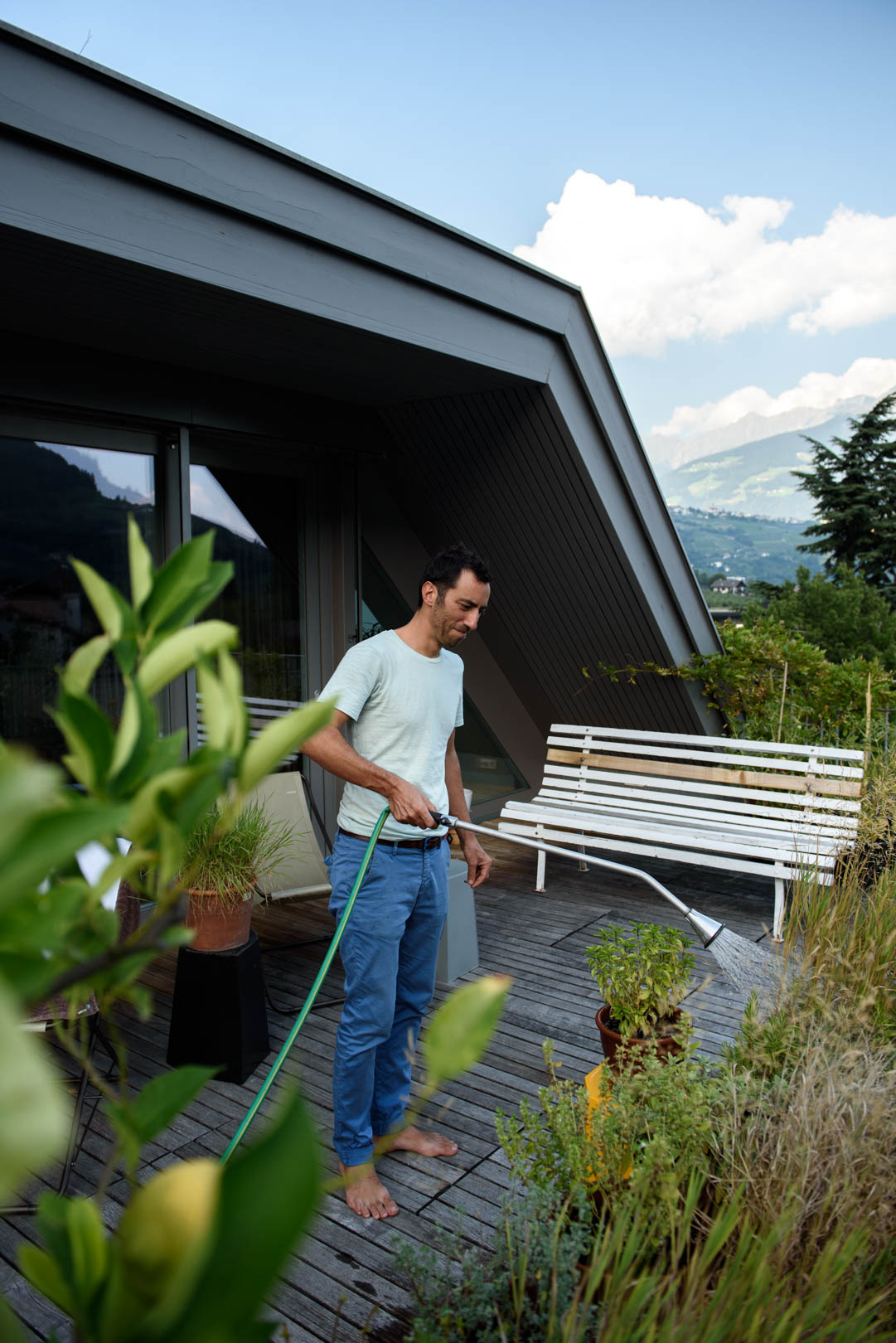 Designer Harry Thaler in seiner Wohnung in Meran